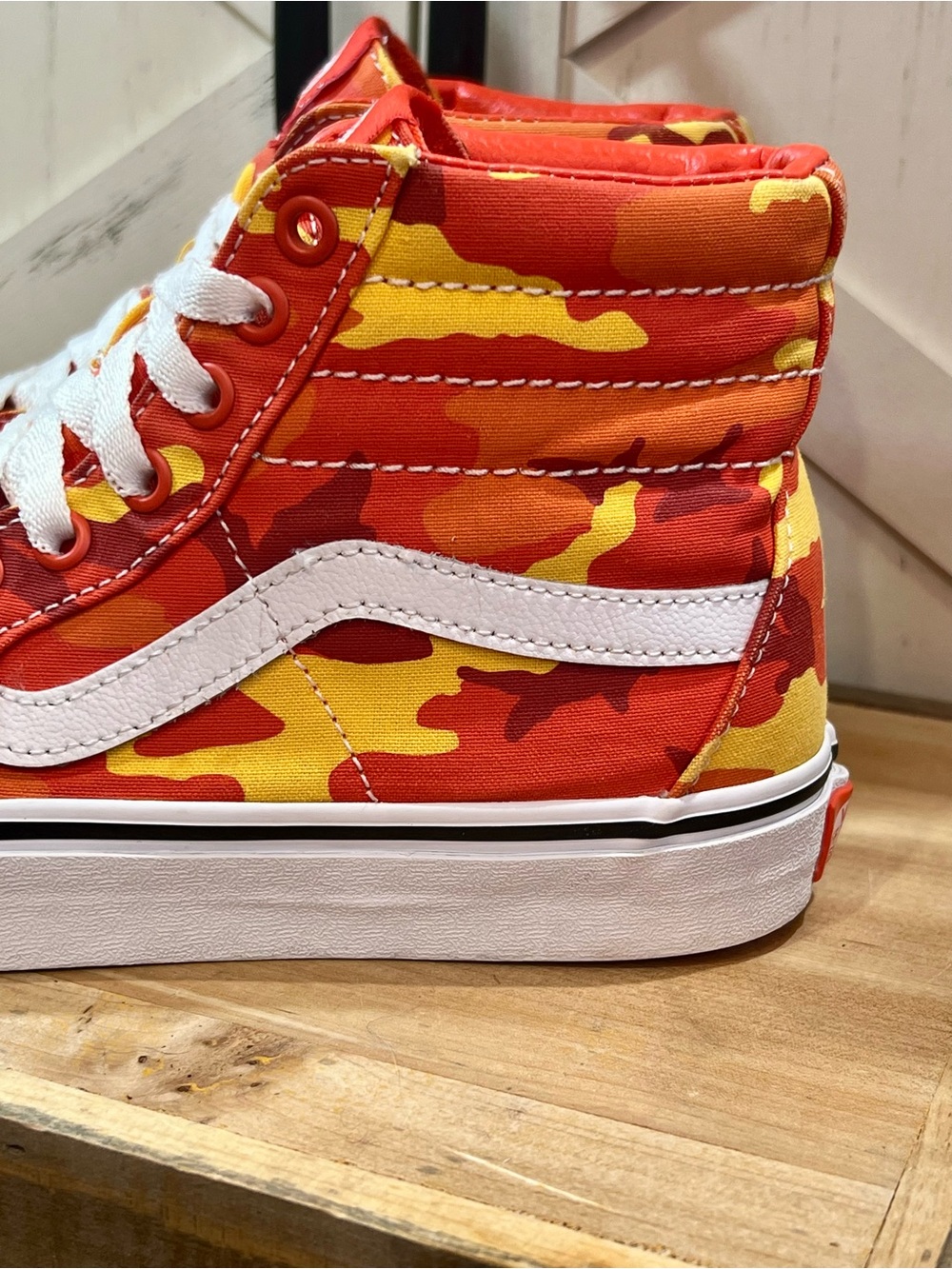 VANS Sk8-Hi Canvas Skate Shoes Orange / Yellow Camo Women Size 8- Men Size 6.5 - Picture 7 of 11
